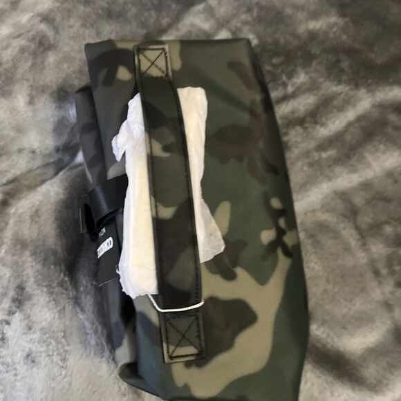 Corkcicle Woodland Camo Nona Lunchbox Roll TOP - Picture 4 of 8
